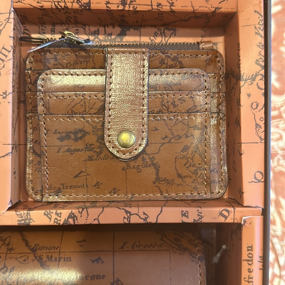 Patricia Nash Signature Map Crossbody Bag With Credit Card Wallet - Picture 6 of 8